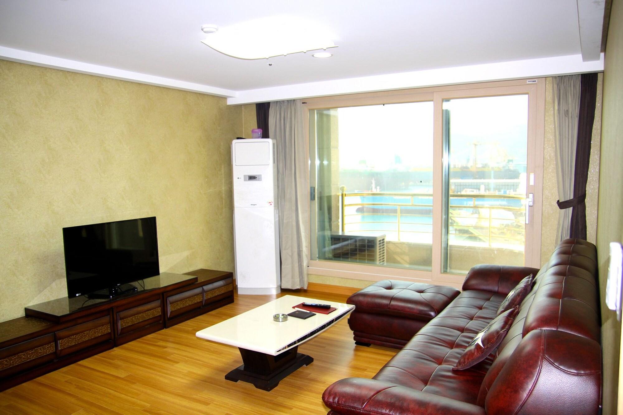Geoje Ocean Hotel מראה חיצוני תמונה