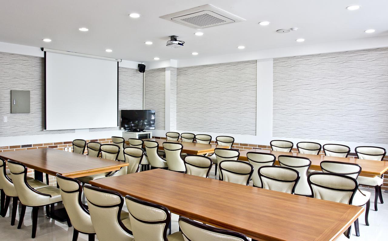 Geoje Ocean Hotel מראה חיצוני תמונה